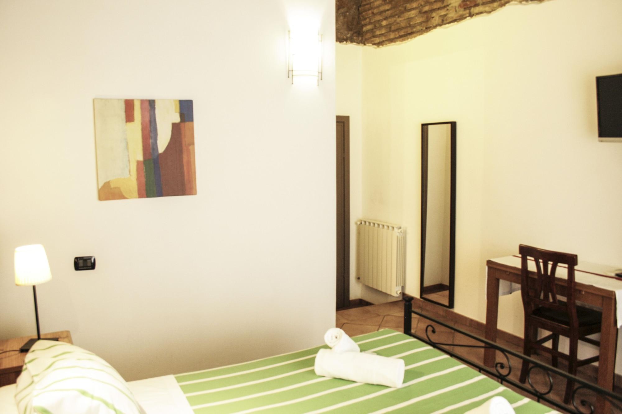 Sixtythree Guesthouse Рим Екстер'єр фото